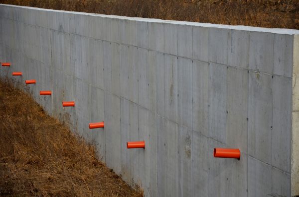 Cost of Retaining Wall Drainage in Springfield